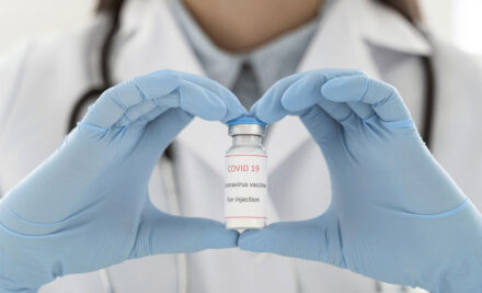 Cijepljenje u kući nepokretnih i teško pokretnih osoba